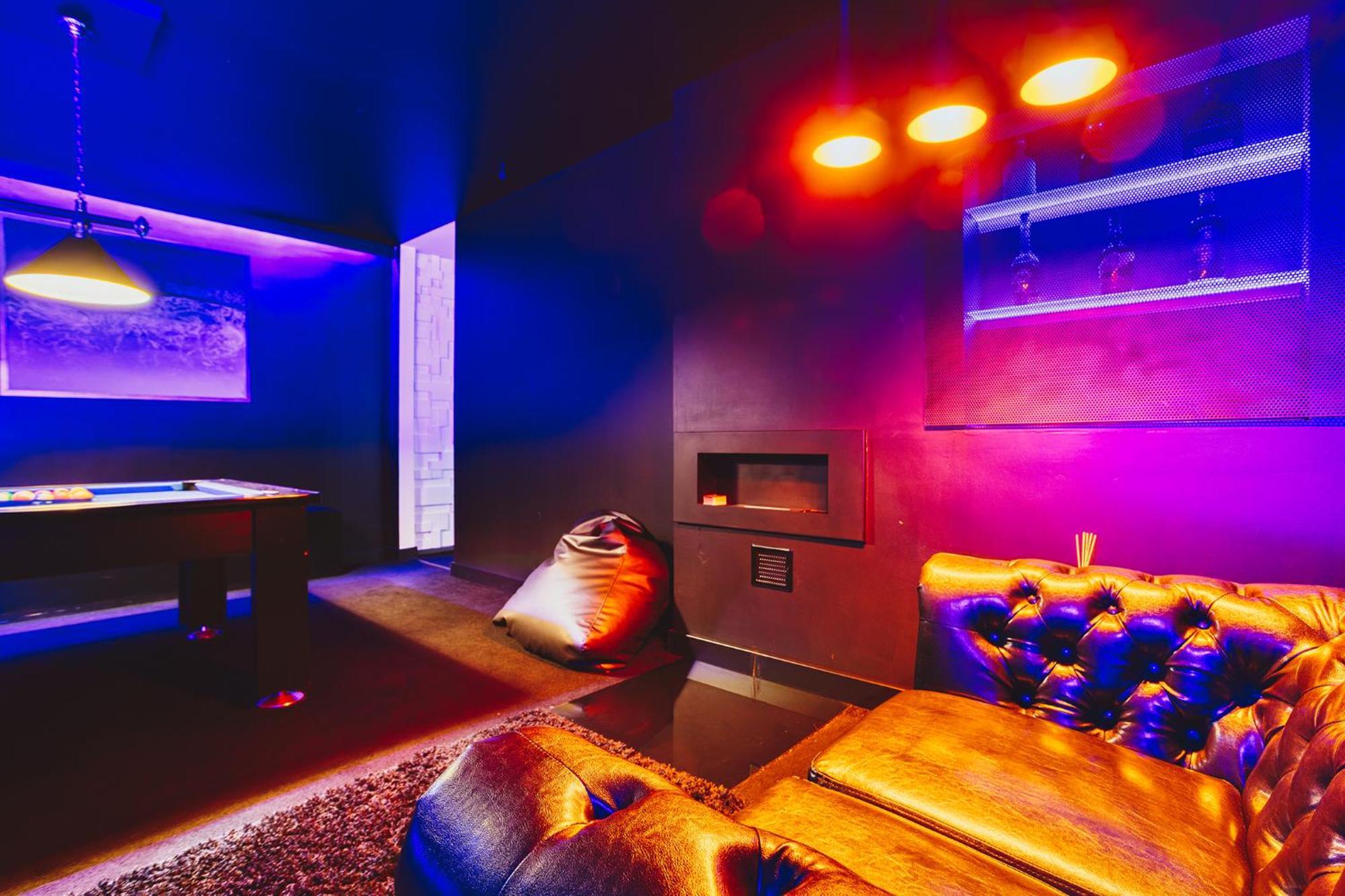 Midnight Old Town Apartment *